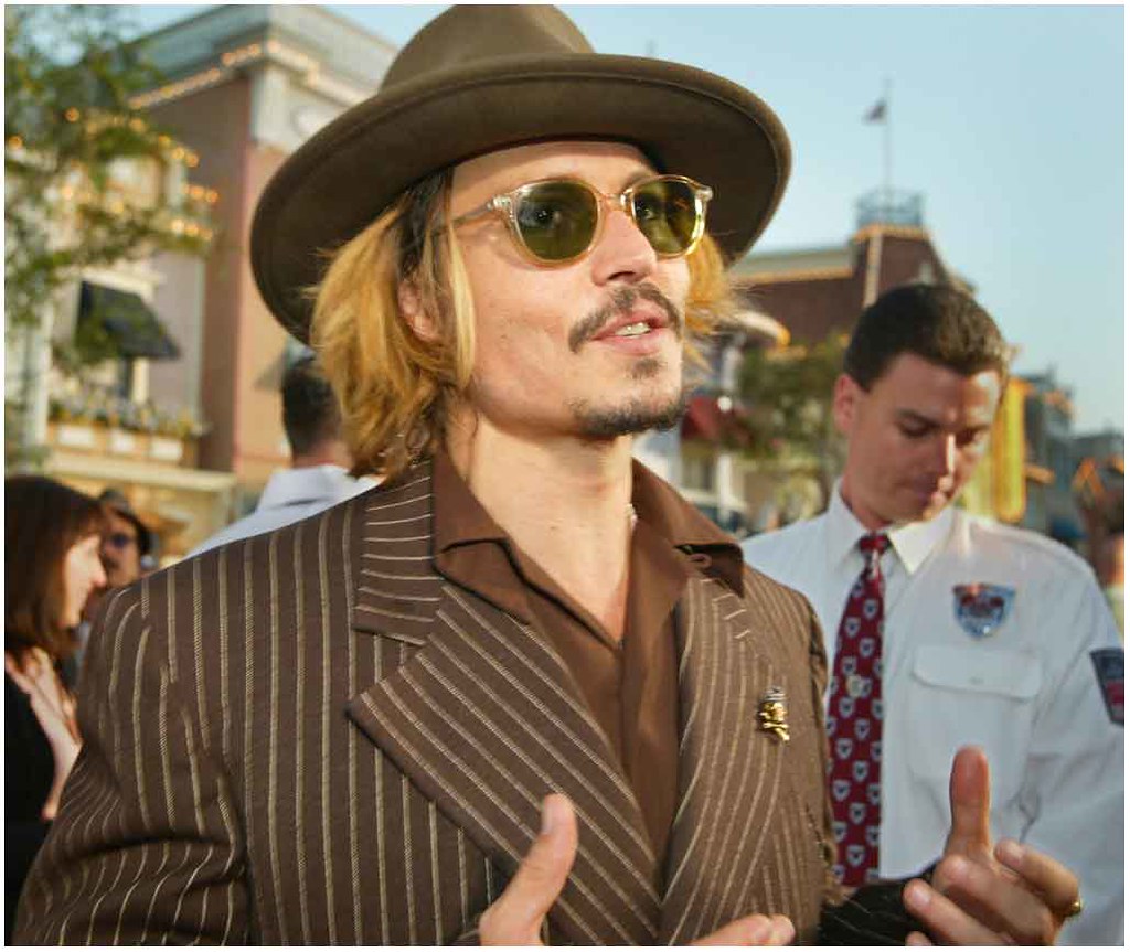 Amber Heard is calling for Johnny Depp's court case to be thrown out