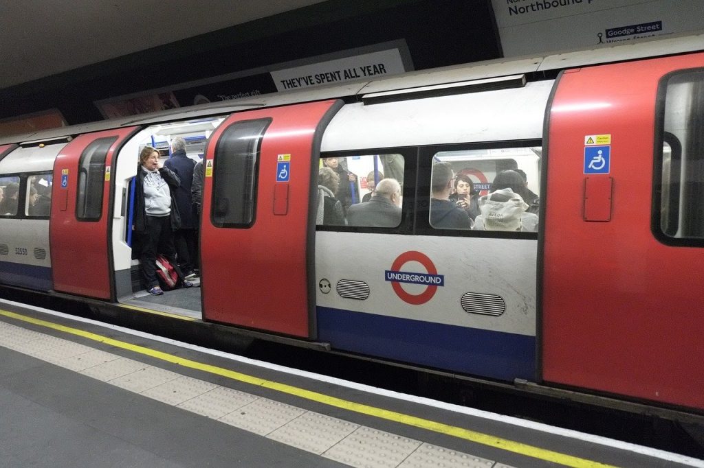 Northern Line Extension, London Underground Tube Station