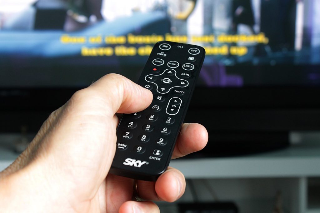 Channel 4 subtitles not returning until November, Tv remote control